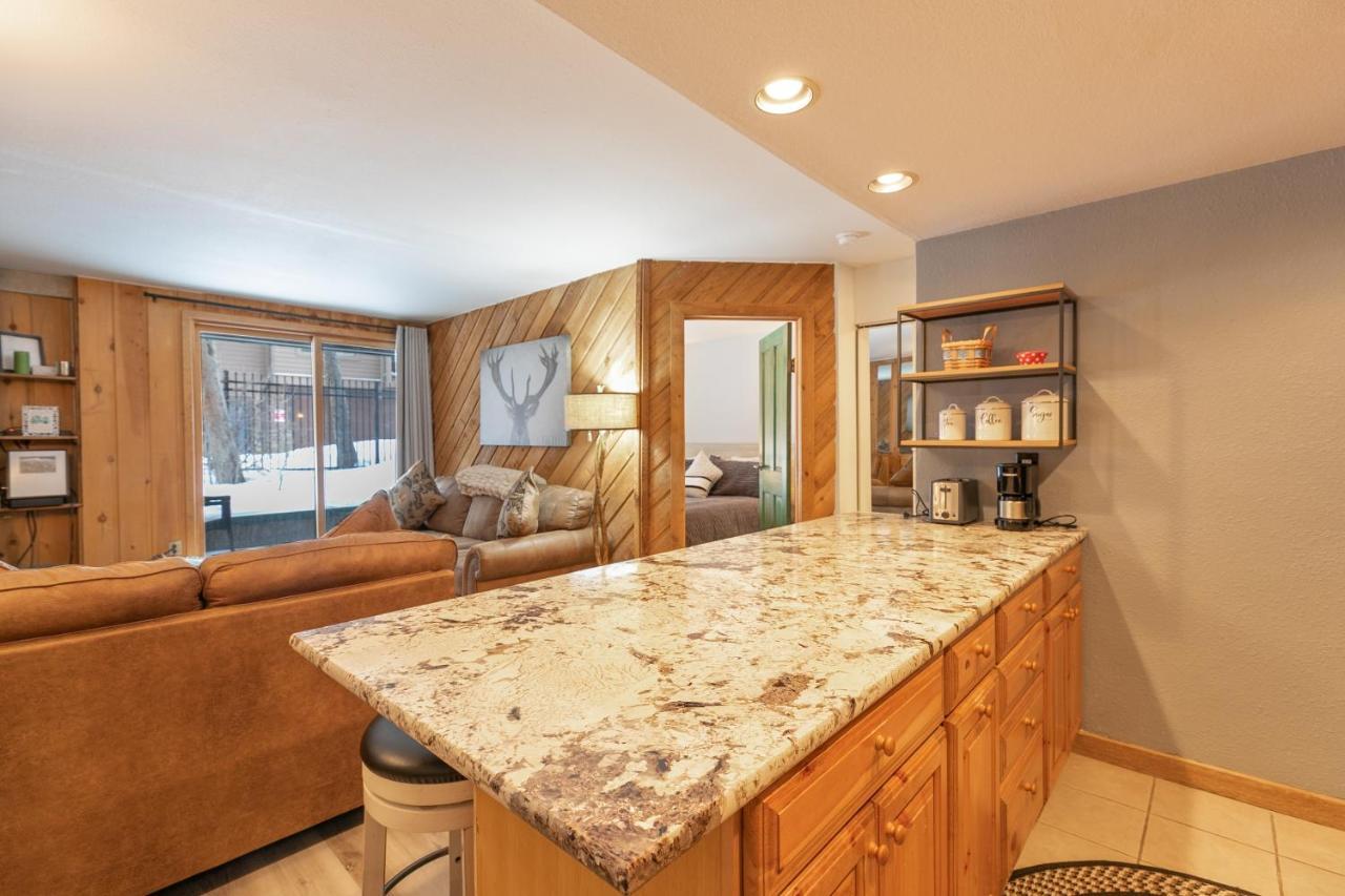 Trails End Starry Night Condo - Downtown Breck, Ski In-Out Breckenridge Exterior foto